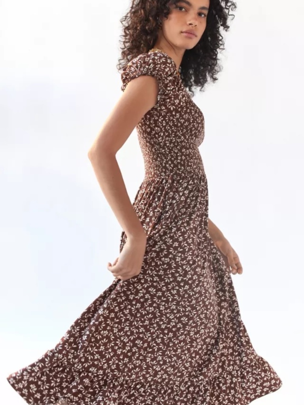 URBAN OUTFITTERS  Tessie Smocked Puff Sleeve Midi Dress NWT